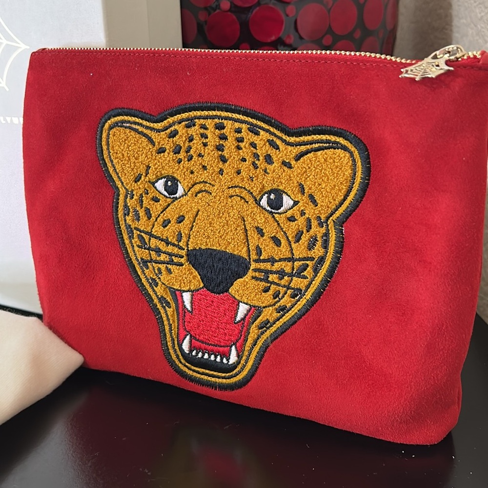 Charlotte Olympia Red Suede Clutch with Leopard Motif – NWOT, Box & Dust Bag - Picture 4 of 17